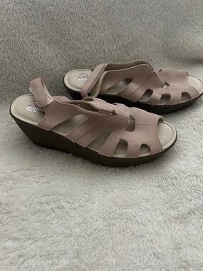 Skechers Blush Pink Suede Wedge Sandals